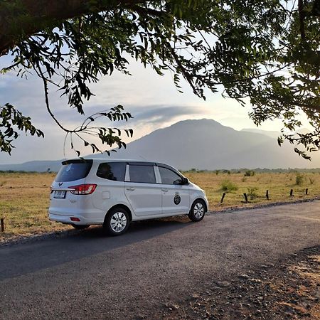 Tropical Paradiso Homestay Banyuwangi  Eksteriør billede